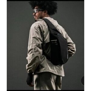 NWT Alpaka Metro Crossbody Left Shoulder 10L Sling Bag Black Axoflux 210D